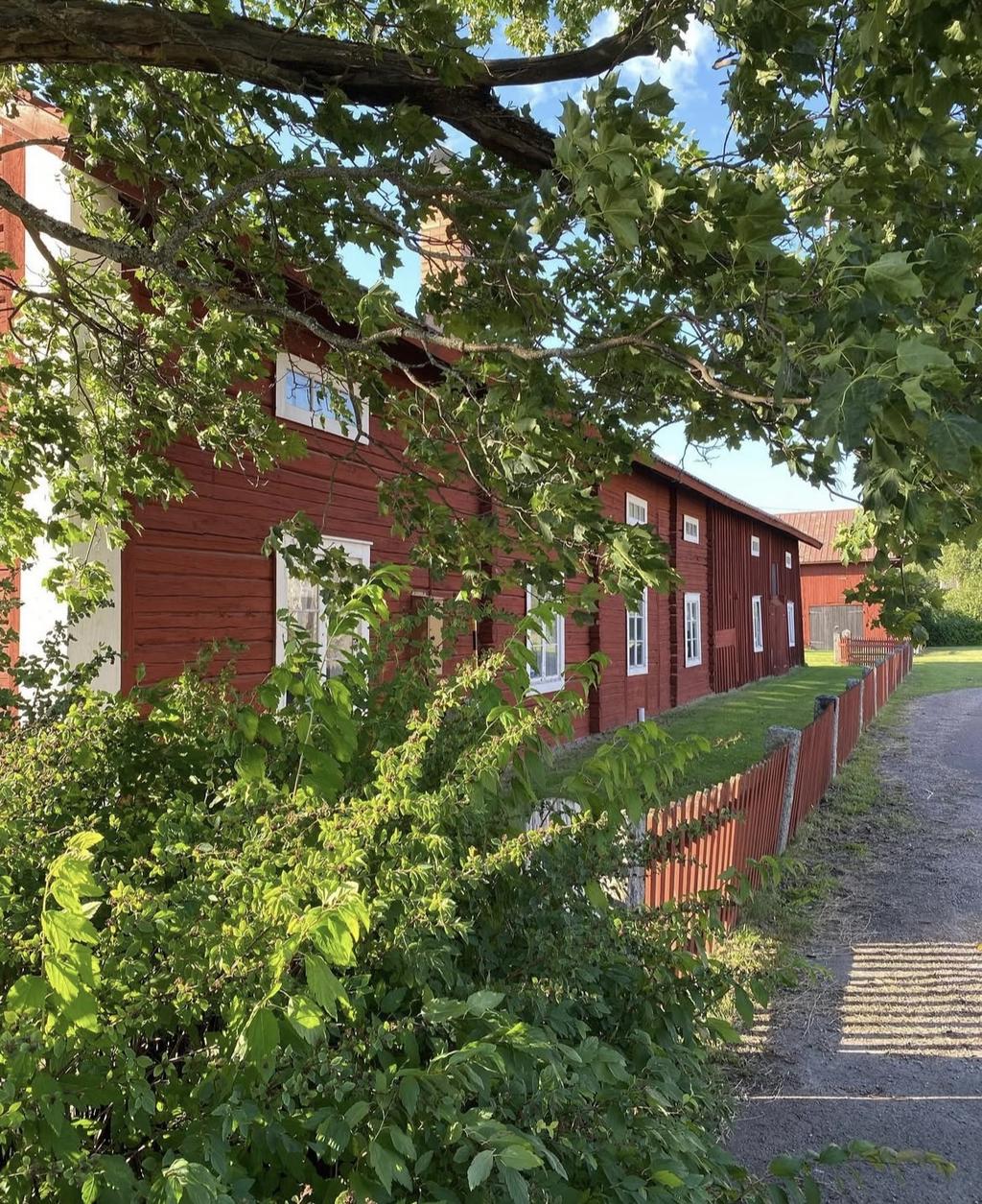 Säljarens egna bilder.
