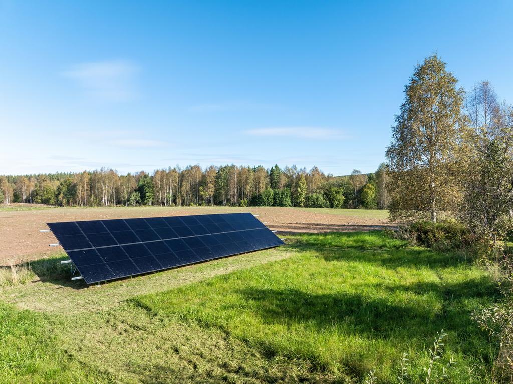 Rejäl solcellsanläggning ger låga driftskostnader 