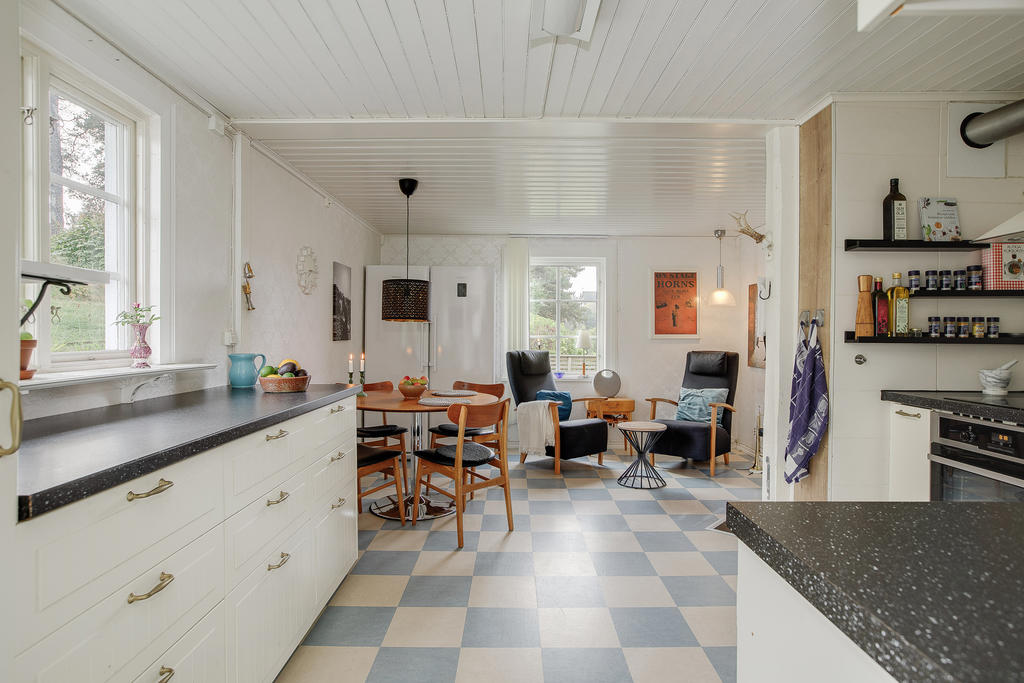 Kök med matplats 