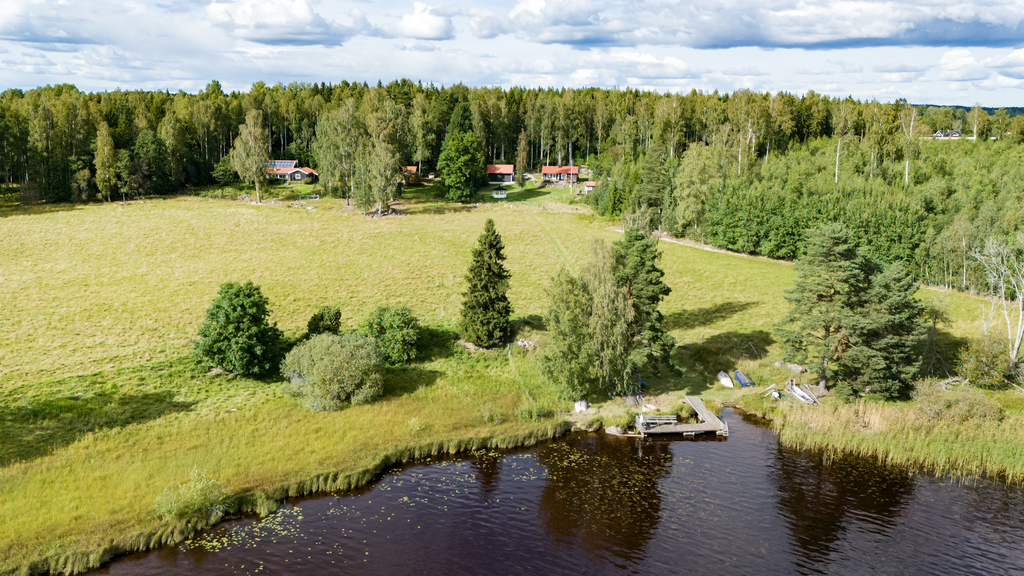 Brygga och båtplats