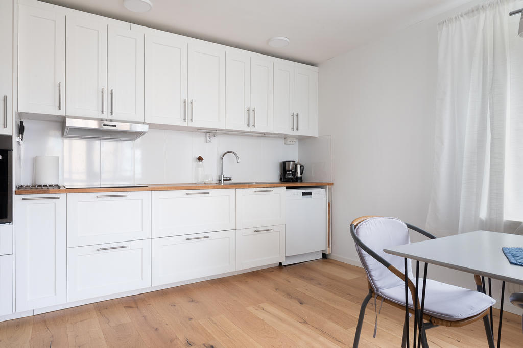 Ljust och fint renoverat kök