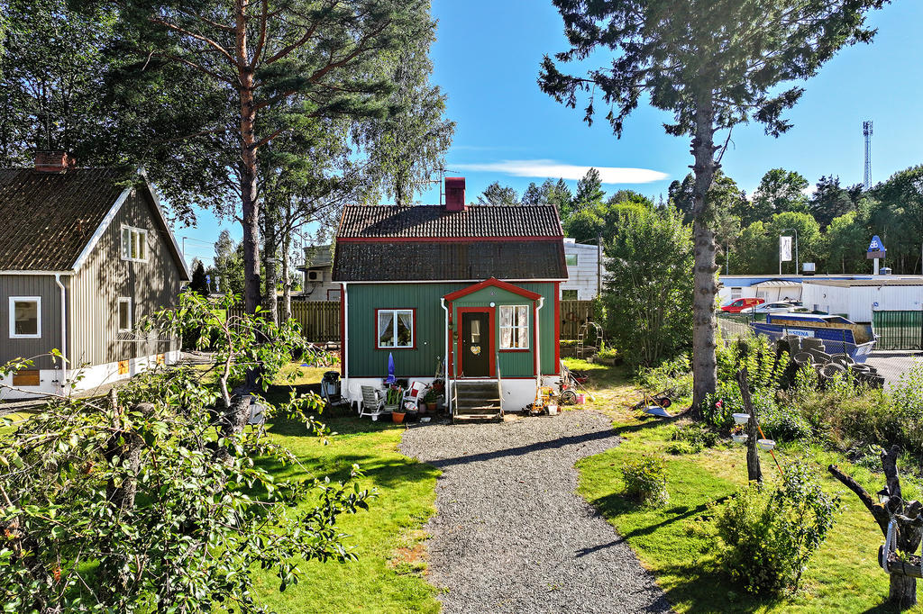 Strömsbergsgatan 15