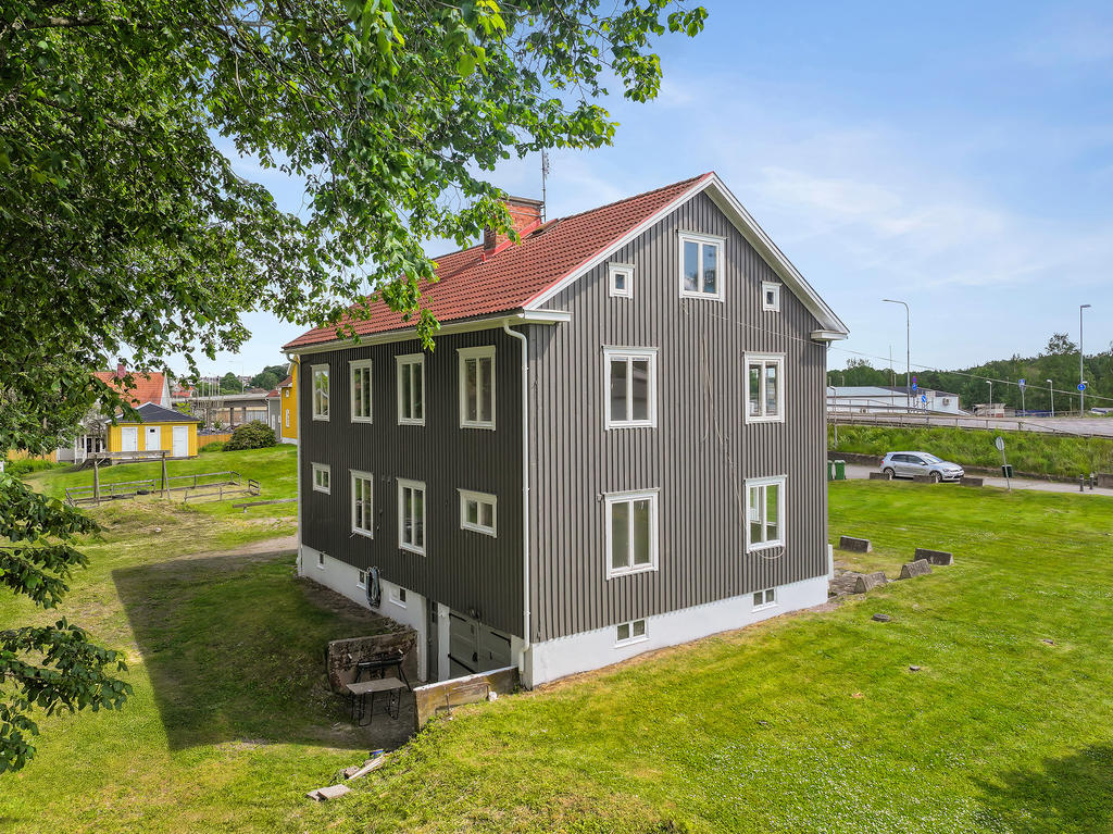 Västra Bangatan 22