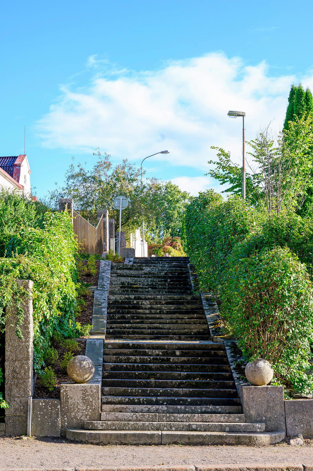 Trappan som leder upp till Branta Gränd