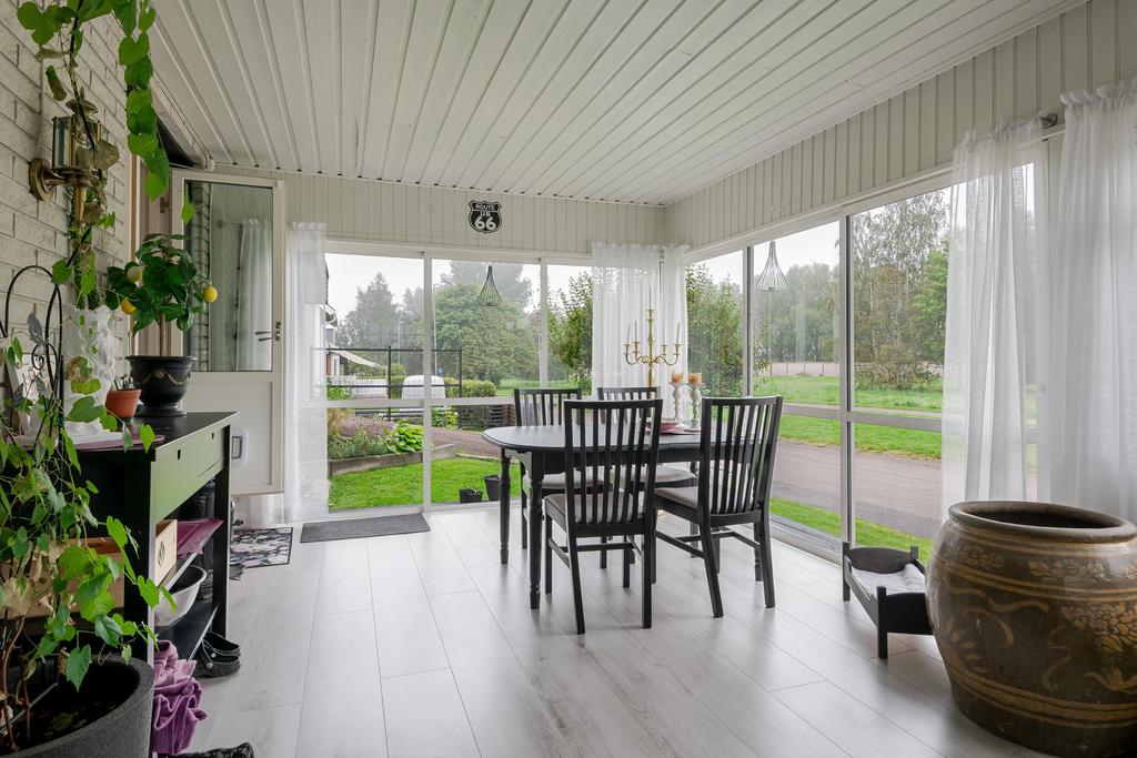 Matplats på altanen