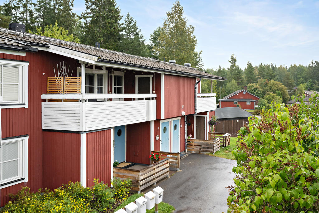 Radhuskänsla med egen ingång