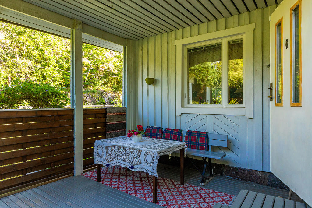 Veranda vid entrén