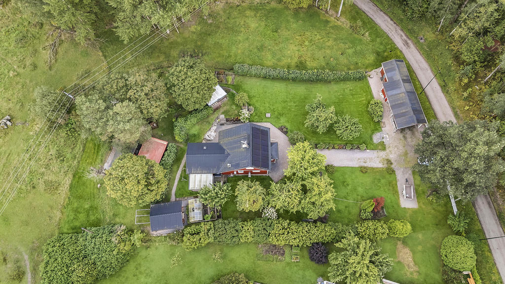 På landet nära stan 