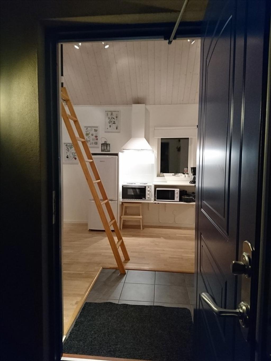 Säljarens bild från extra lägenheten.