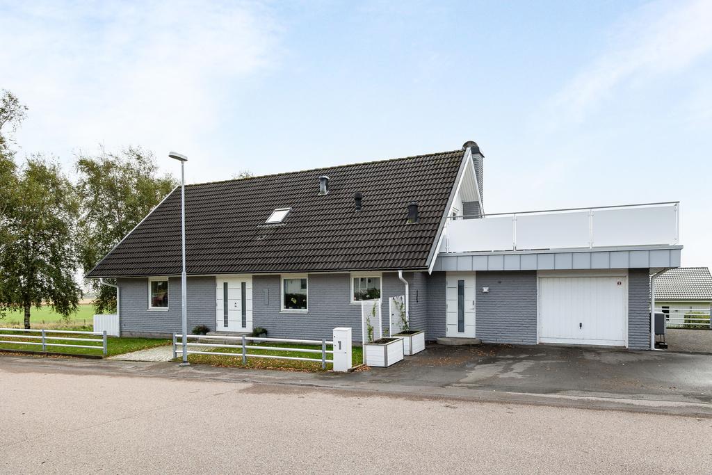 Källsprångsvägen 1