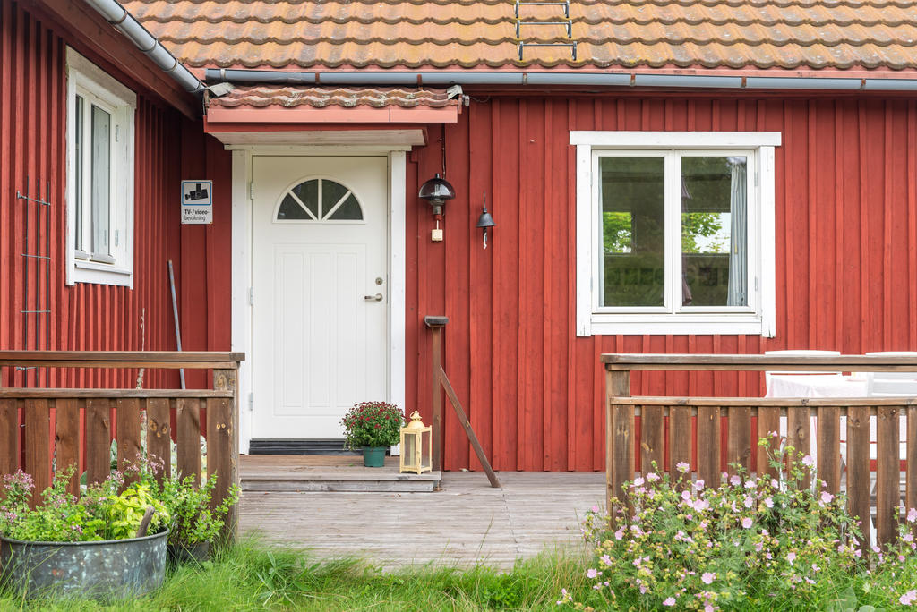 Entré till hus med adress Rådavägen 307