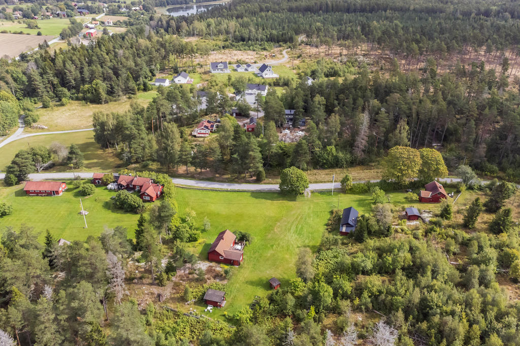 Rådavägen 305-307