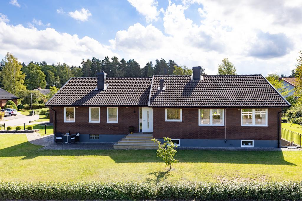 Bild 2 från Svensk Fastighetsförmedling