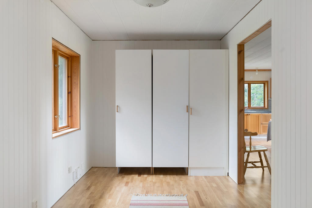 Inre hall med garderober