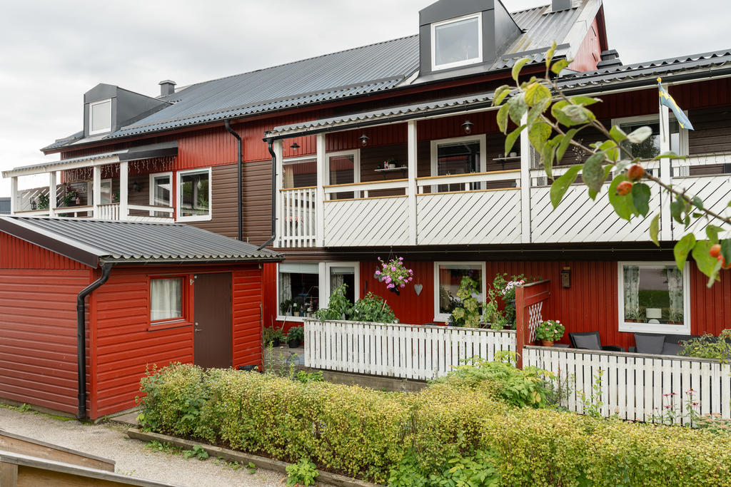 Baksida huset