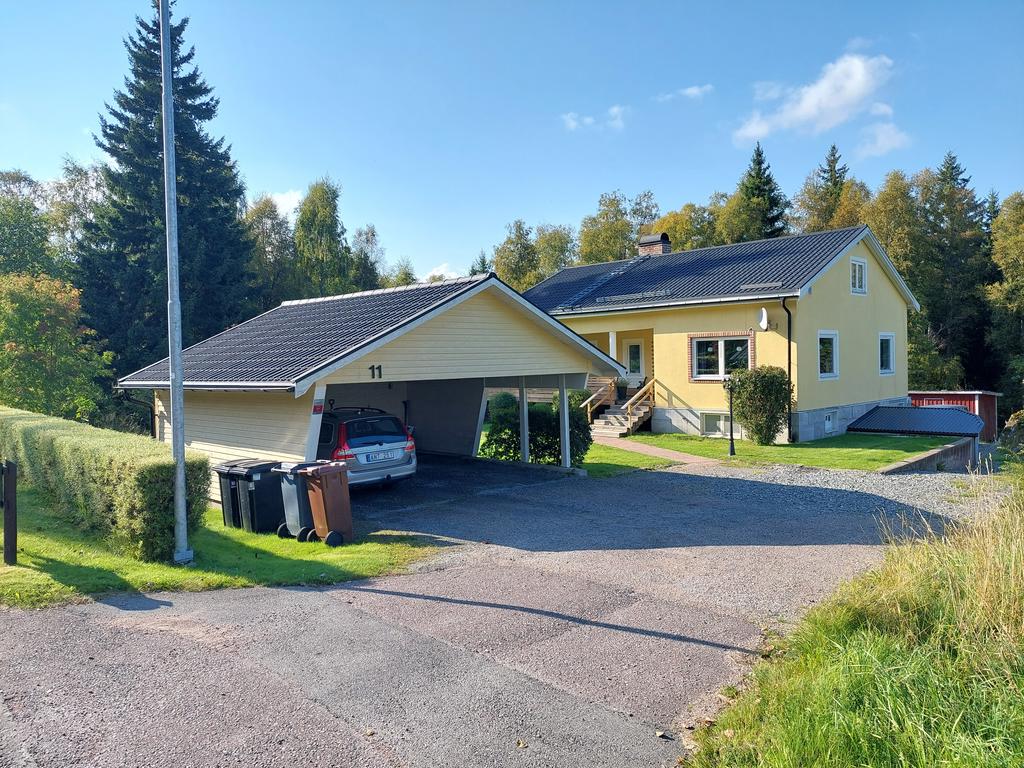 Säljarens egna bilder.