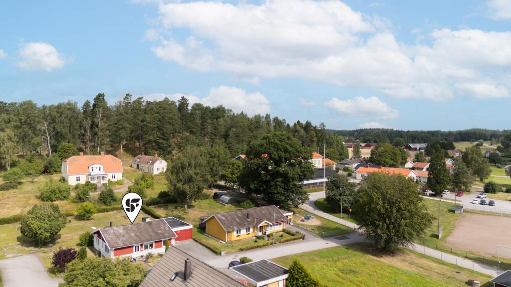 Backsippevändan 6