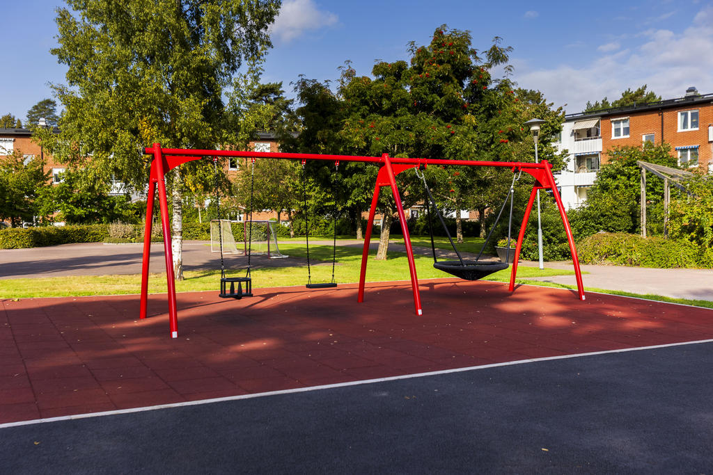 Lekplats på gården