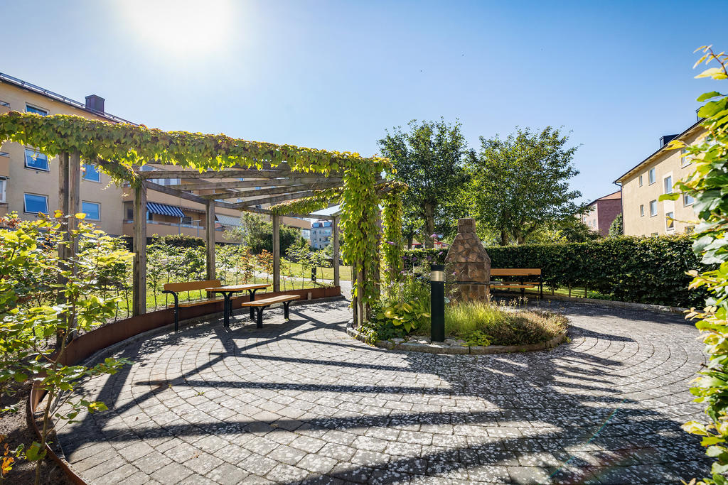 Gemensam grillplats på föreningens innergård