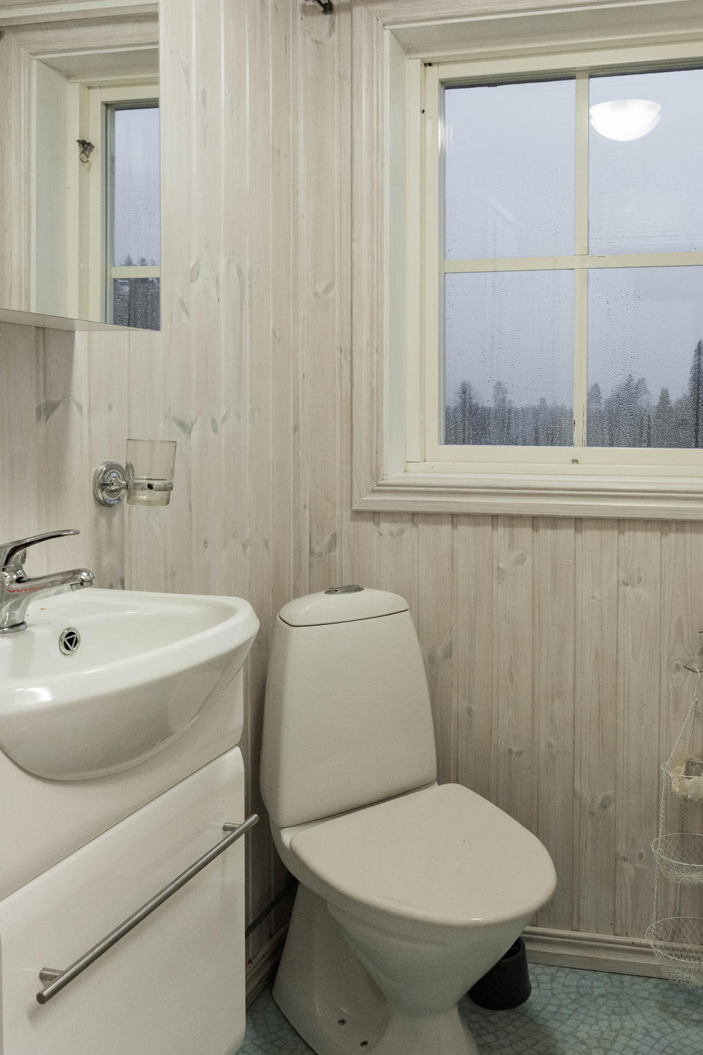 WC i sidobyggnad