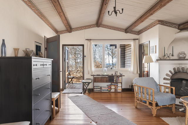 OBS. Öppen spis är ej fungerande. 