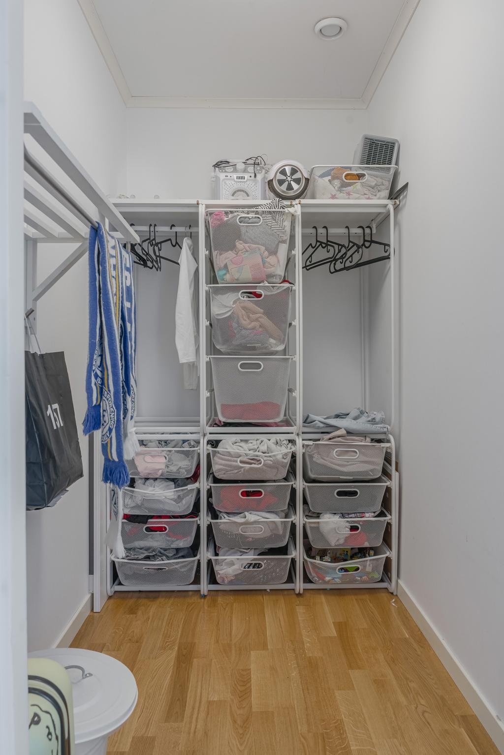 Klädkammare i sovrum 4