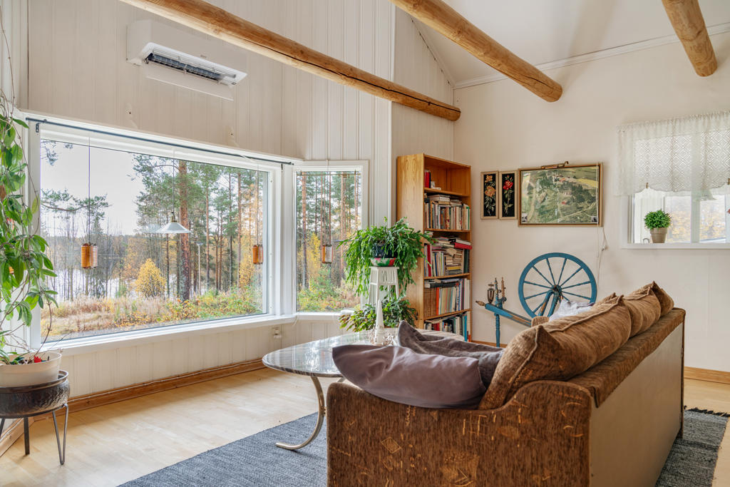 Huvudstuga - vardagsrum