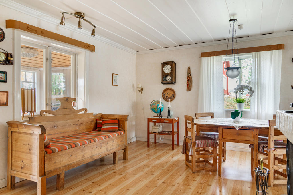 Huvudstuga - matplats