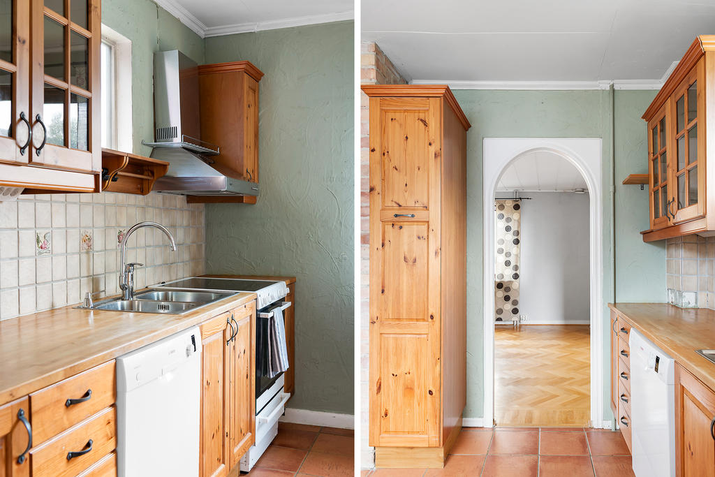 Köket ligger i anslutning till både hall och vardagsrum. 