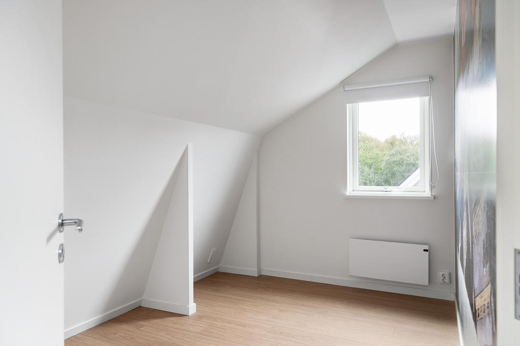 Bostadens andra sovrum. 