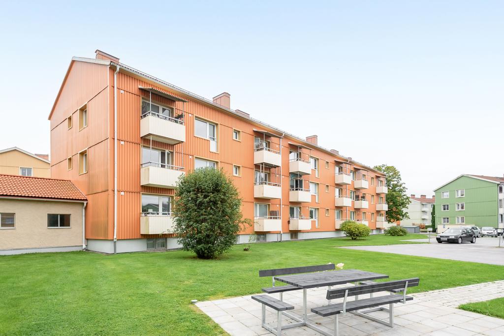 Varmt välkomna till Flygfältsvägen 15C!