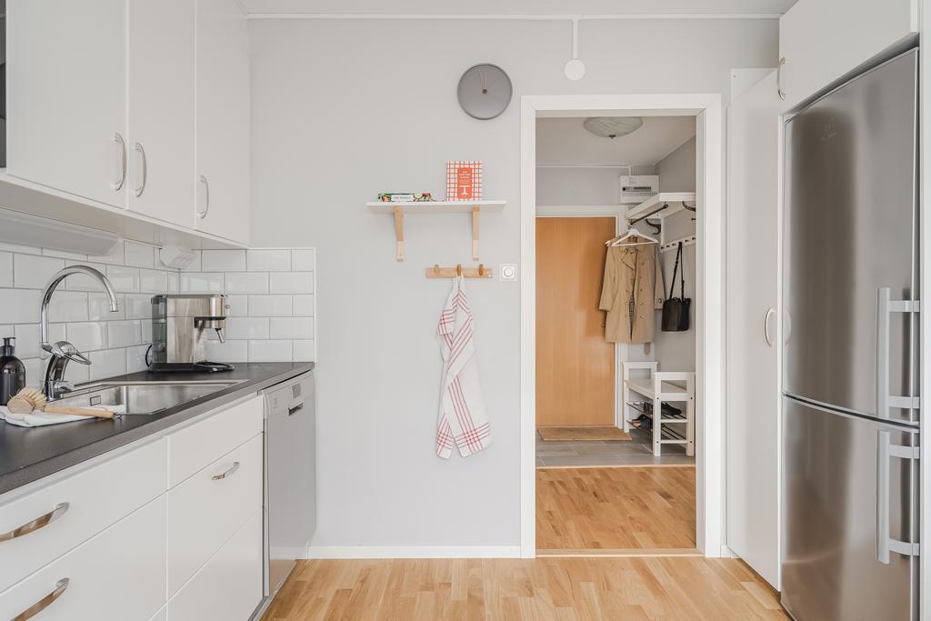 Kök med access till entréhall