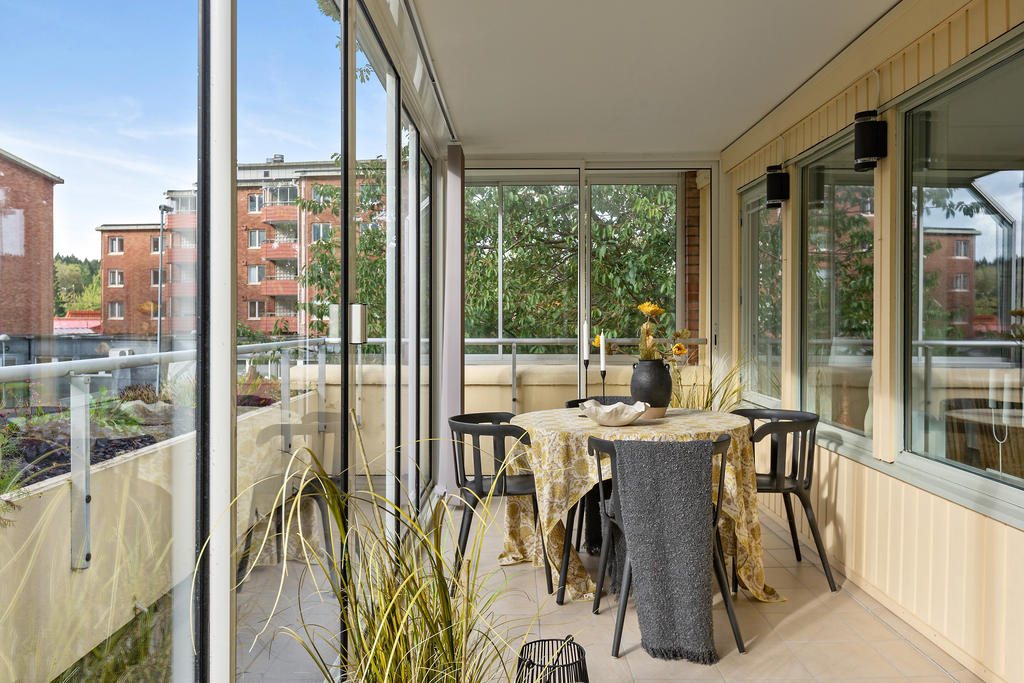 Stor inglasad terrass