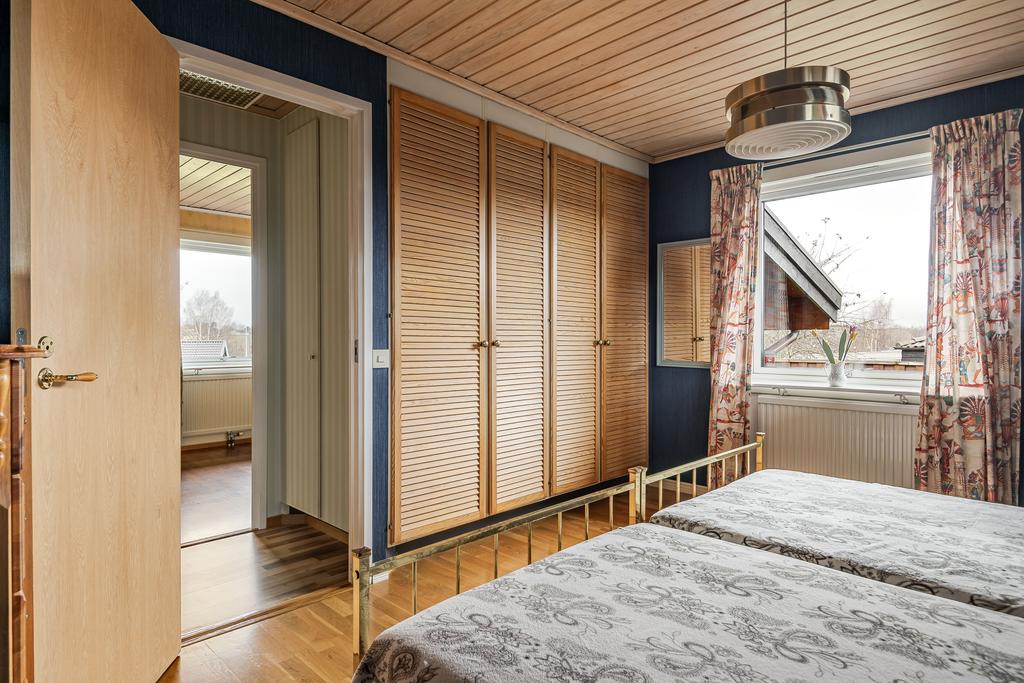 Bra förvaring i sovrum 4