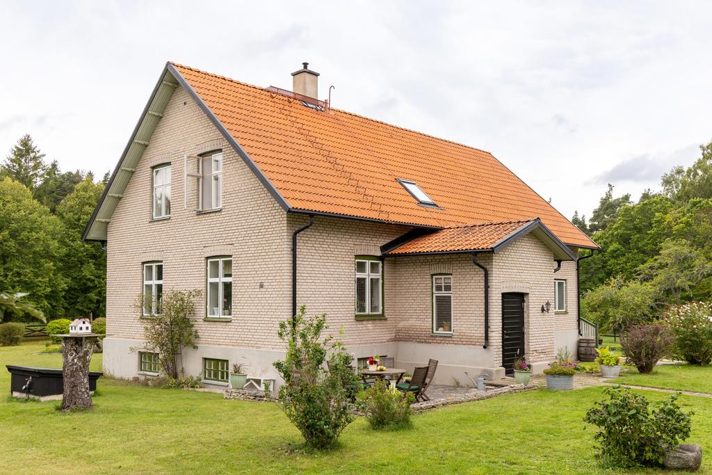 Mangårdsbyggnad