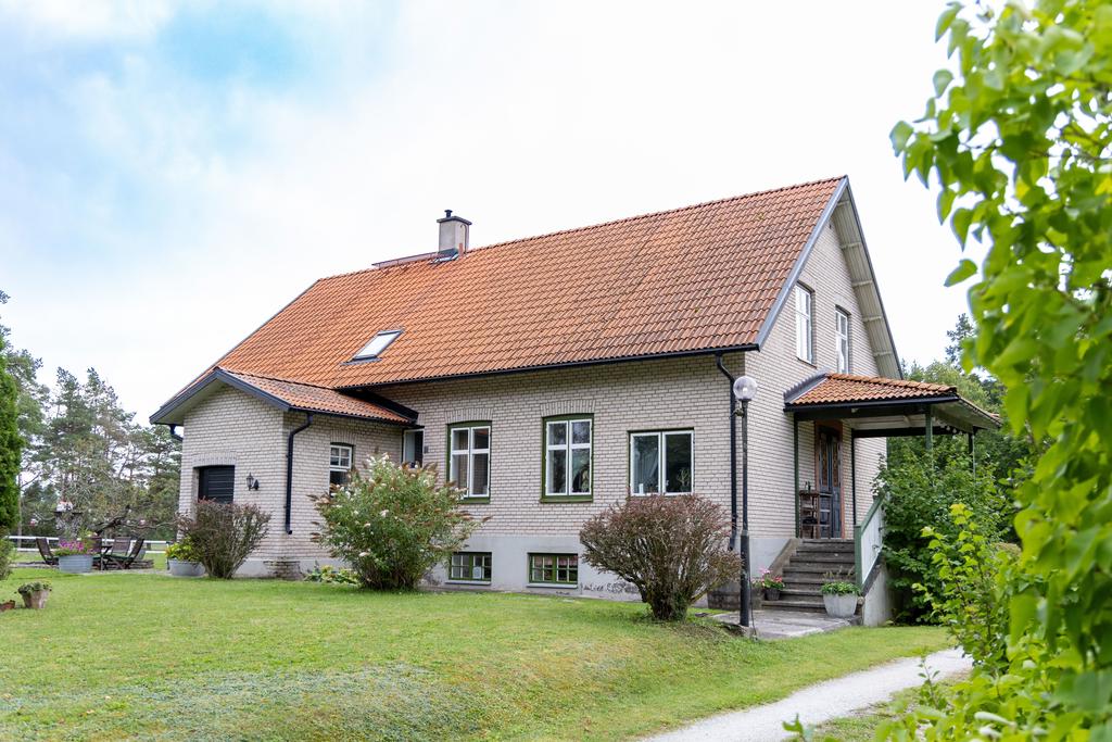 Mangårdsbyggnad