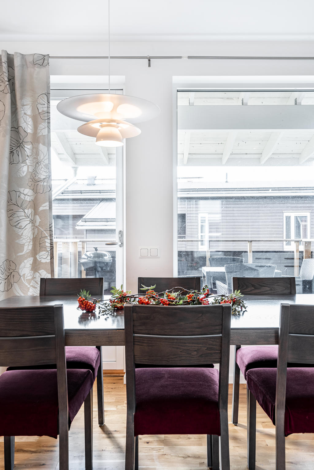 Bilderna kan vara från olika 78 kvm stora typlägenheter.