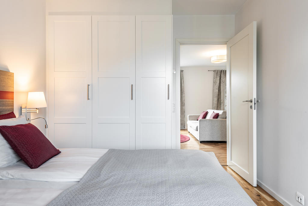 Bilderna kan vara från olika 78 kvm stora typlägenheter.