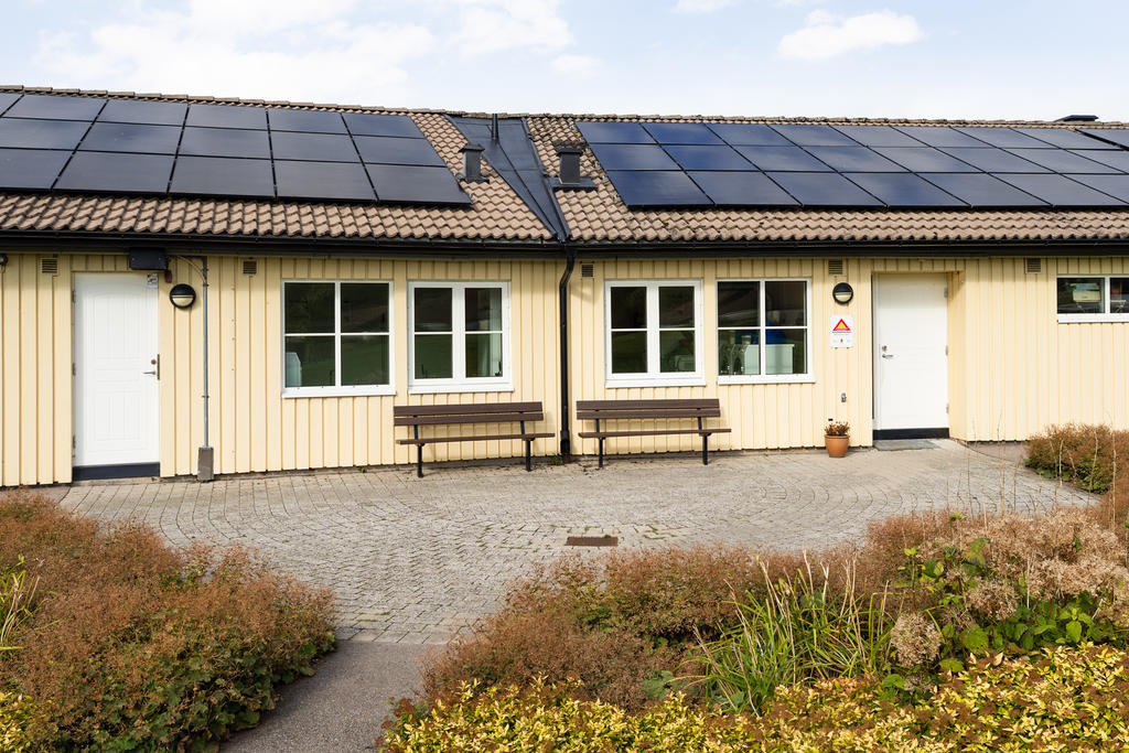 Föreningens lokal med övernattningslägenhet och tvättstuga