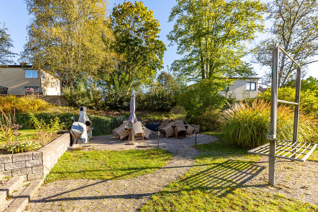 Uteplats i föreningen med grill