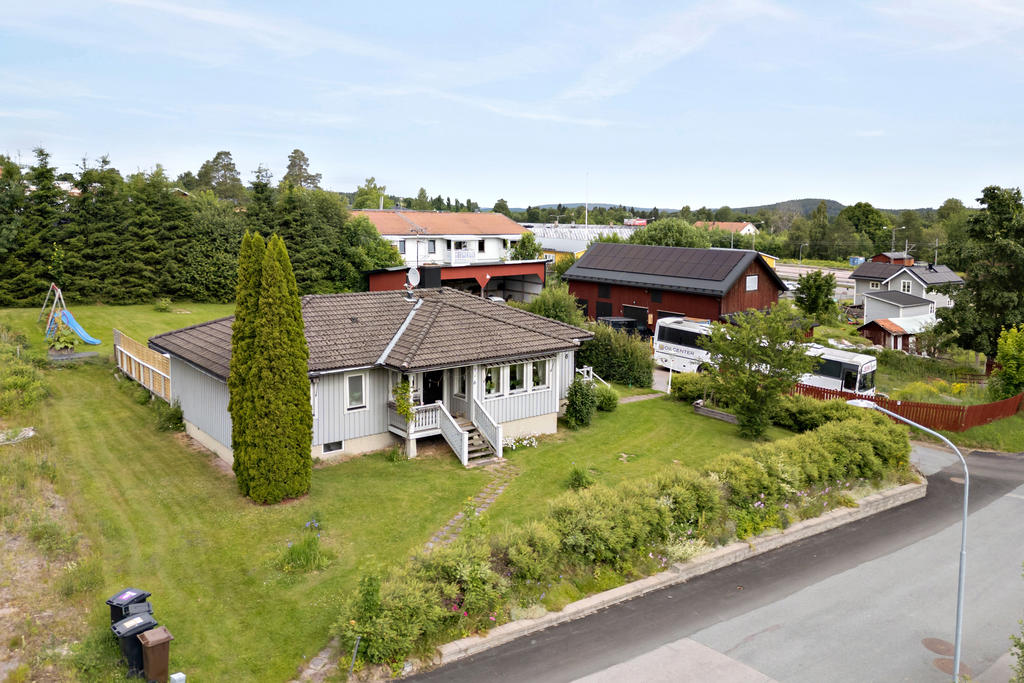 Fasad, framsida