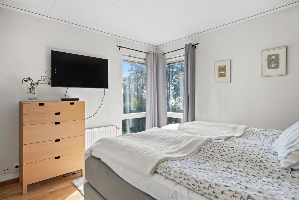 Sovrum 1, övervåning, master bedroom