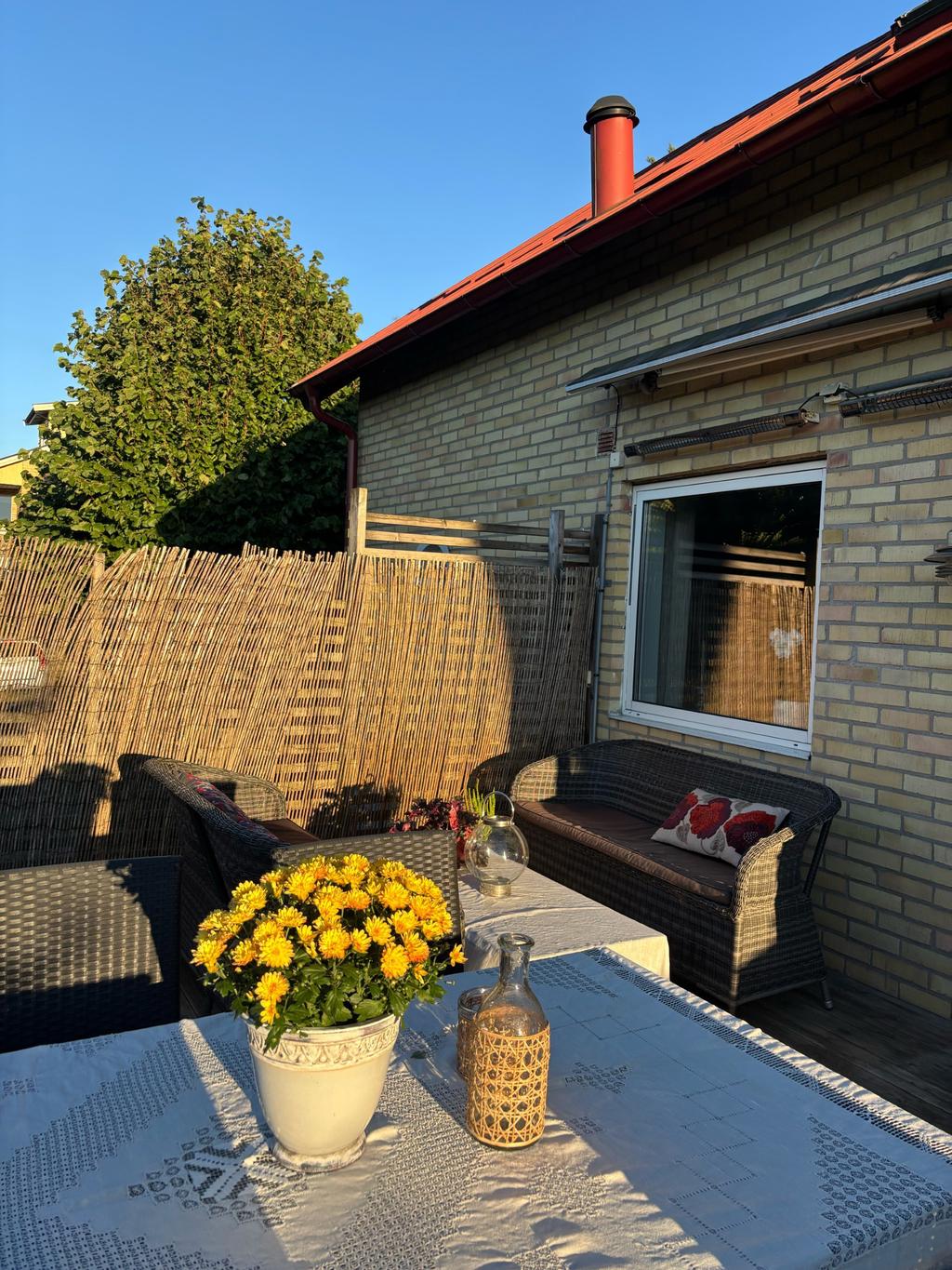 Säljarens egna bild, kvällssol!