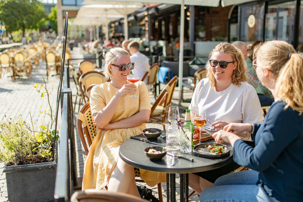 En kort cykeltur ner till centrum 
Bild: Destination Falkenberg