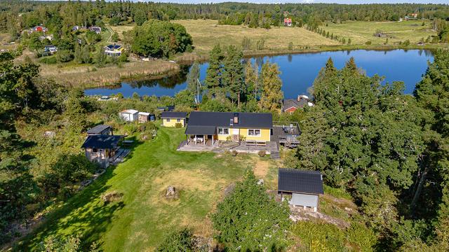 Välkommen till Hovmanstorp 10!