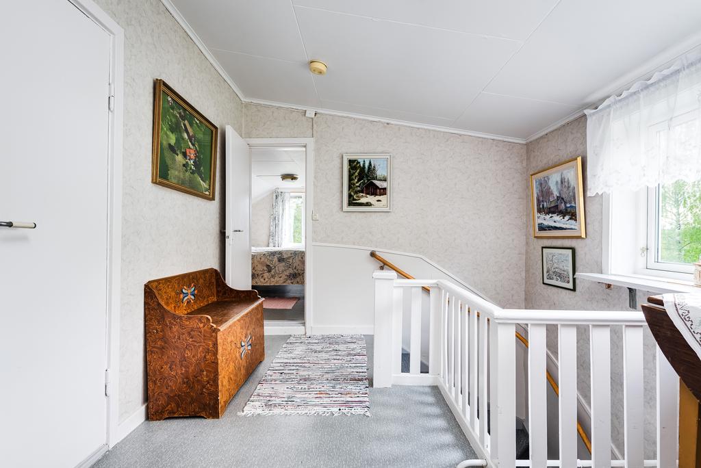 Hall övervåning