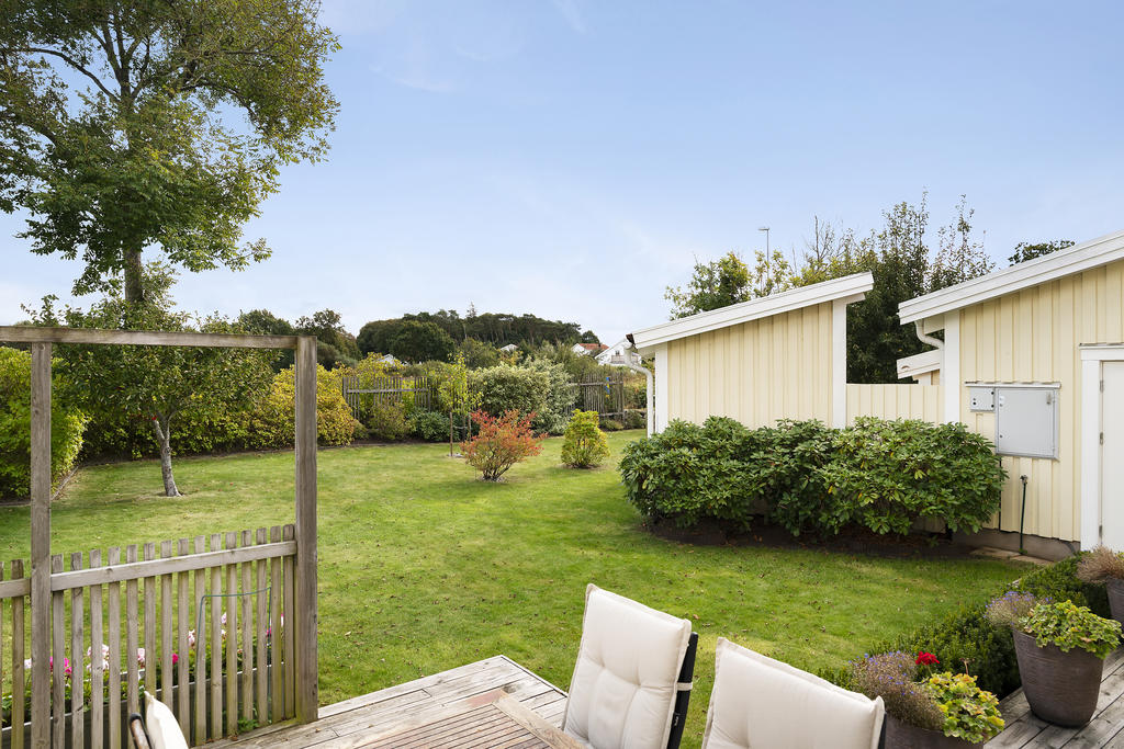 Stor härlig hörntomt 