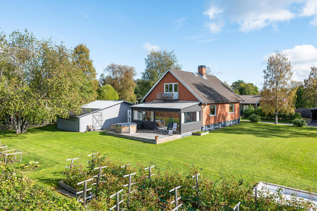 Inglasat uterum, SPA-bad och möjlighet till odling!