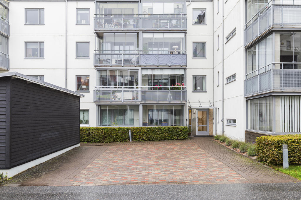 En trivsam och lugn innergård.