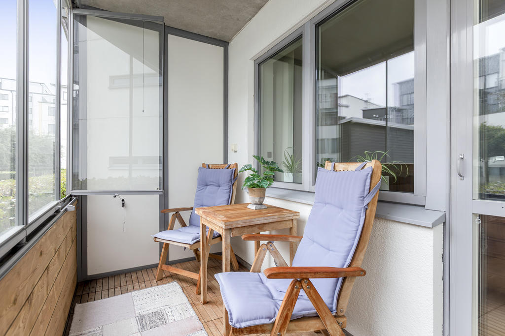 Underbart med en inglasad balkong. 